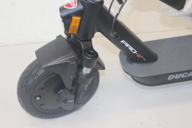  SALE OUT.  | Ducati branded | Electric Scooter PRO-II EVO | 350 W | 6-25 km/h | 10 " | Black | USED, REFURBISHED, SCRATCHED | 6 month(s) DU-MO-210009SO